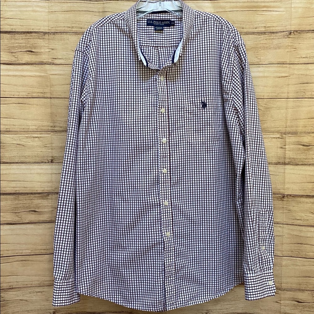 Men’s U. S. POLO ASSN button down shirt
